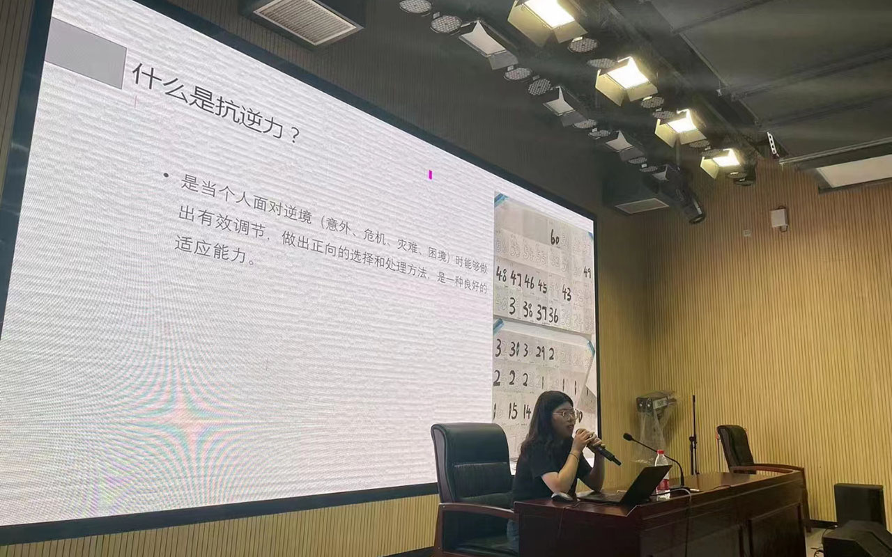 洛川董玉娣中学